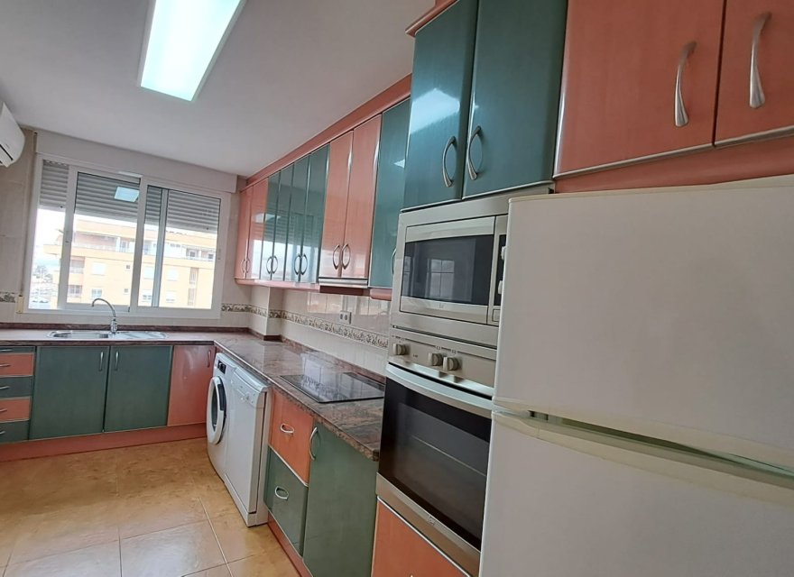 Odsprzedaż - Apartament - Torrevieja - La Mata