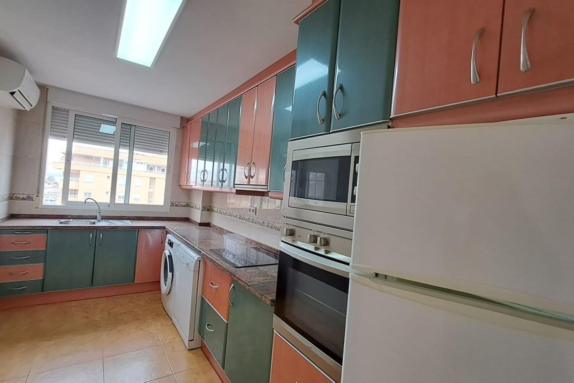 Odsprzedaż - Apartament - Torrevieja - La Mata