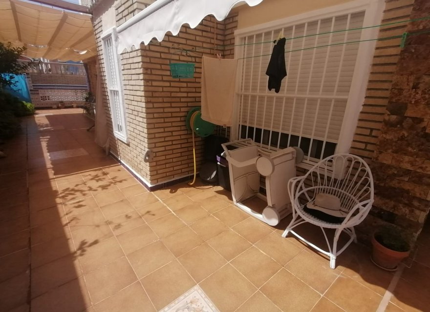 Odsprzedaż - Apartament - Torrevieja - La Mata