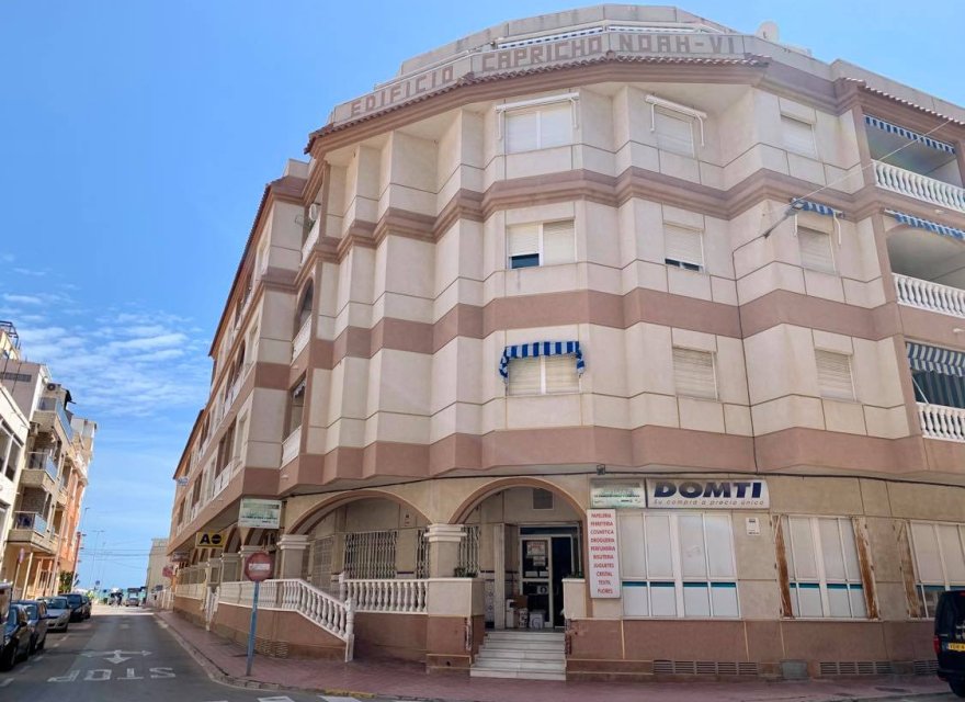 Odsprzedaż - Apartament - Torrevieja - La Mata