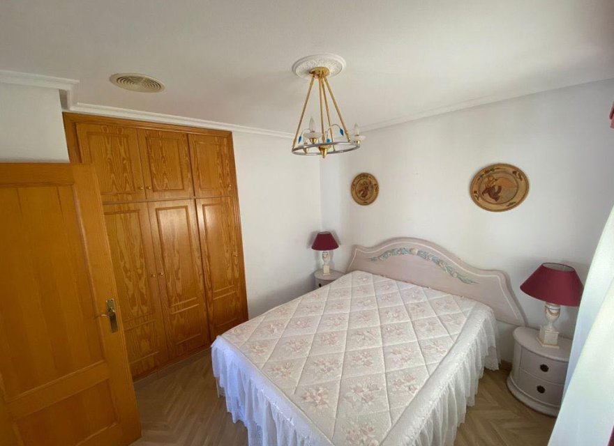 Odsprzedaż - Apartament - Torrevieja - La Mata