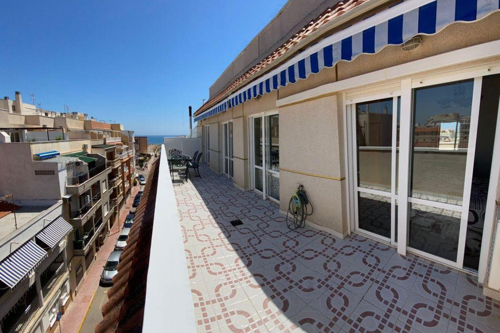 Odsprzedaż - Apartament - Torrevieja - La Mata