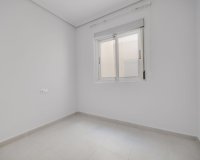 Odsprzedaż - Apartament - Torrevieja - Las Piscinas Naturales