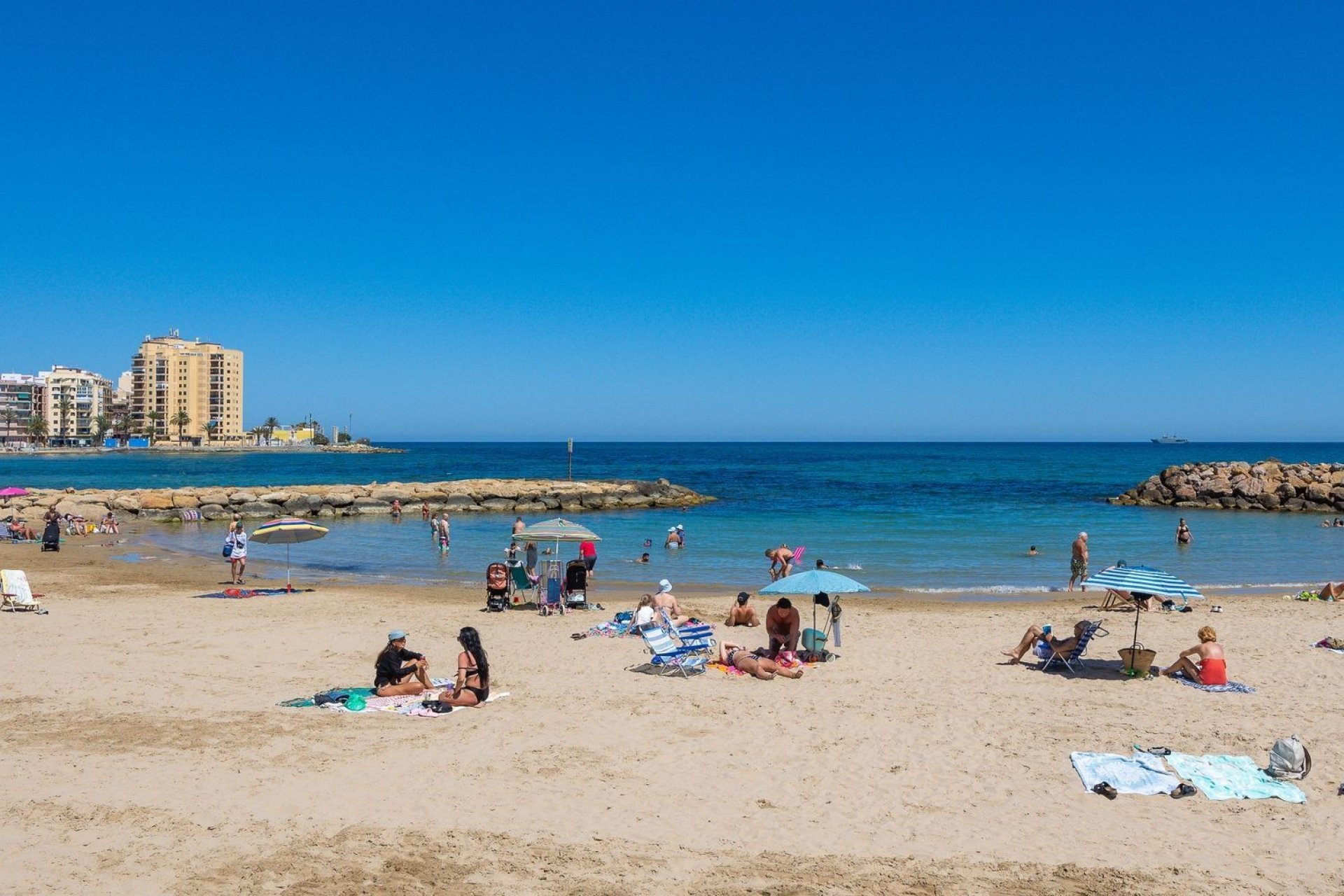 Odsprzedaż - Apartament - Torrevieja - Las Piscinas Naturales