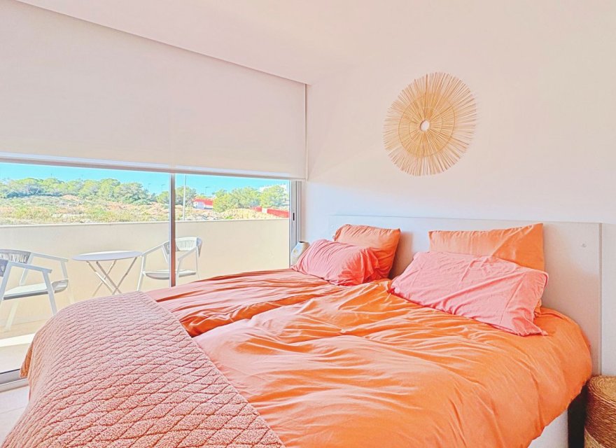 Odsprzedaż - Apartament - Torrevieja - Los Balcones