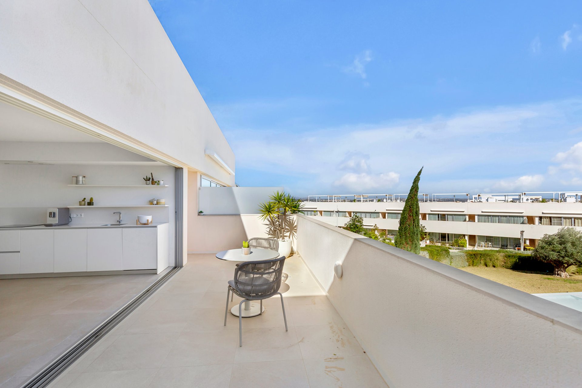 Odsprzedaż - Apartament - Torrevieja - Los Balcones