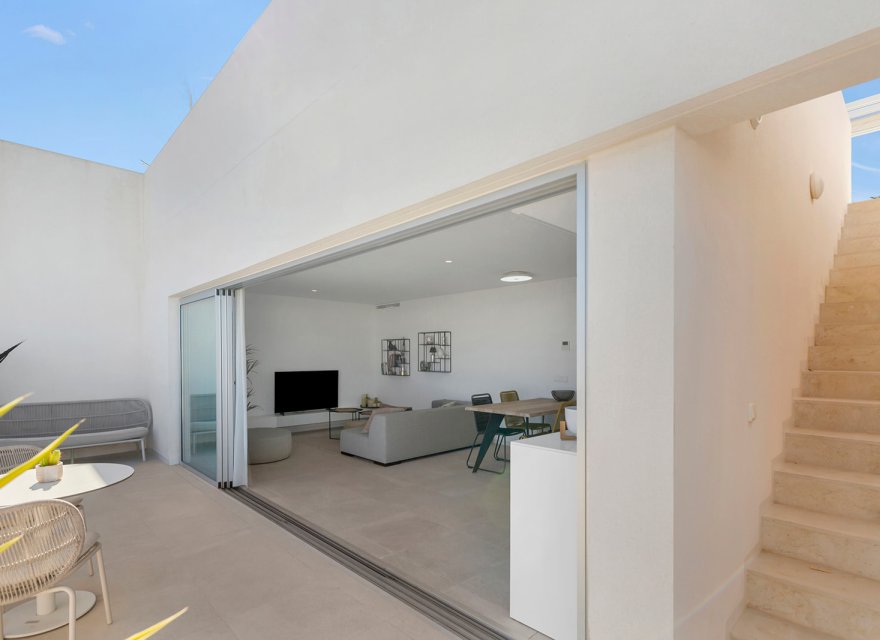 Odsprzedaż - Apartament - Torrevieja - Los Balcones