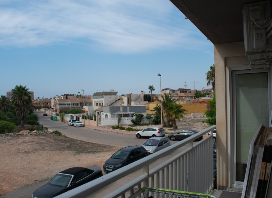 Odsprzedaż - Apartament - Torrevieja - Los Frutales