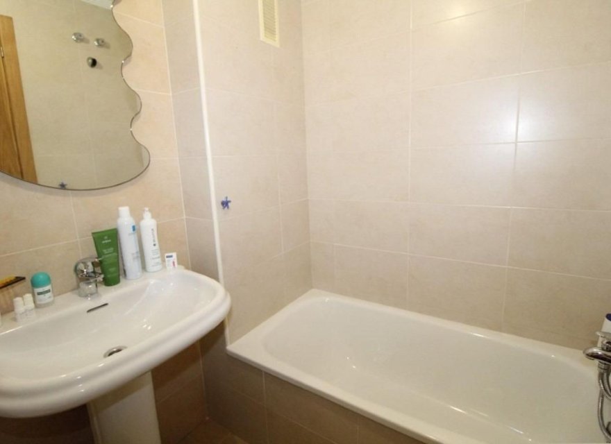 Odsprzedaż - Apartament - Torrevieja - Parque de las Naciones