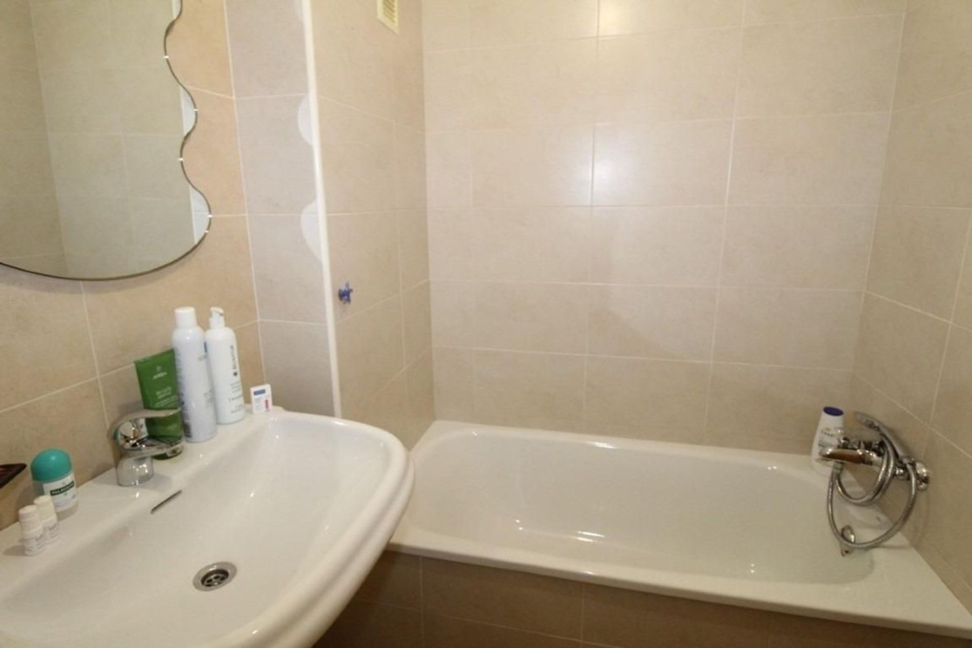 Odsprzedaż - Apartament - Torrevieja - Parque de las Naciones