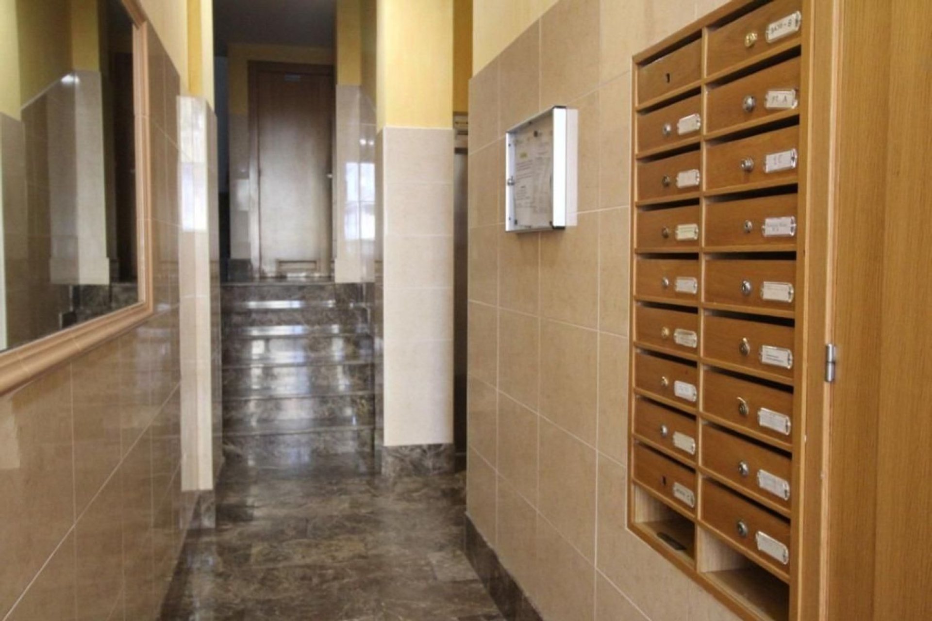 Odsprzedaż - Apartament - Torrevieja - Parque de las Naciones