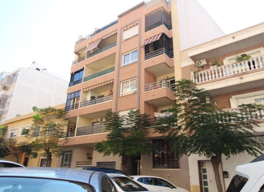 Odsprzedaż - Apartament - Torrevieja - Parque de las Naciones