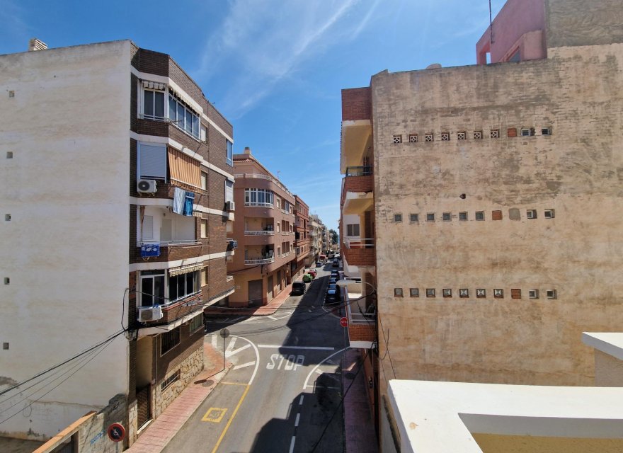 Odsprzedaż - Apartament - Torrevieja - Playa de los Locos