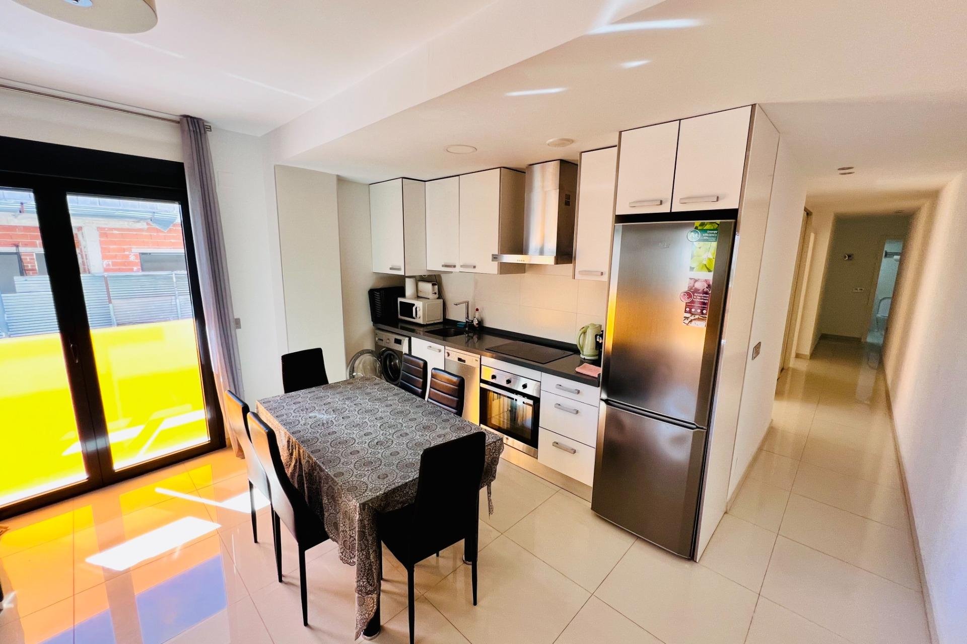 Odsprzedaż - Apartament - Torrevieja - Playa del Cura