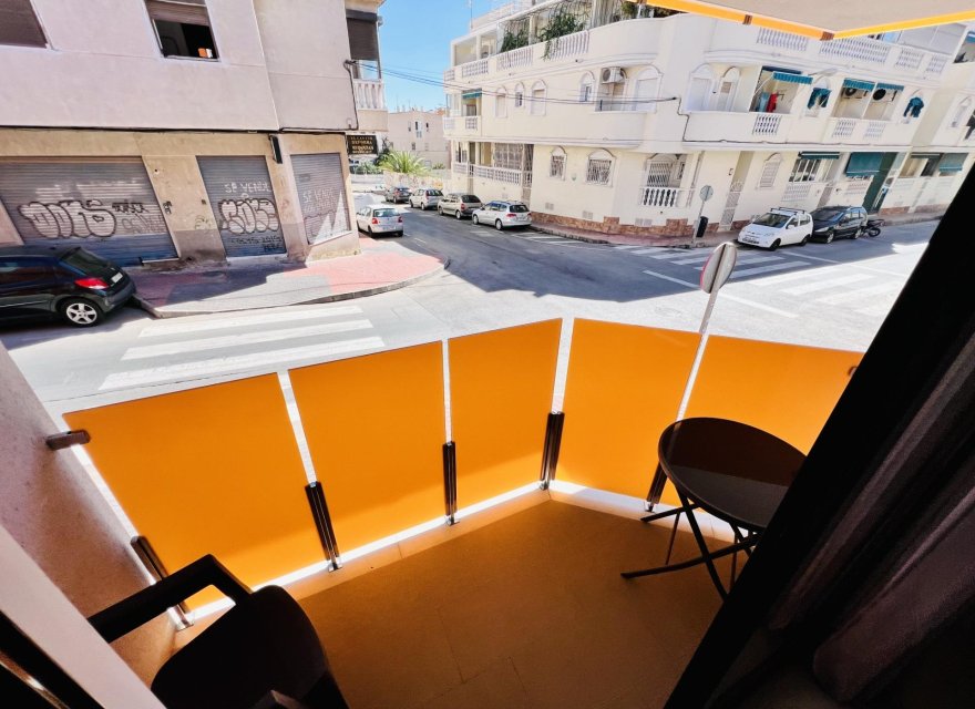 Odsprzedaż - Apartament - Torrevieja - Playa del Cura