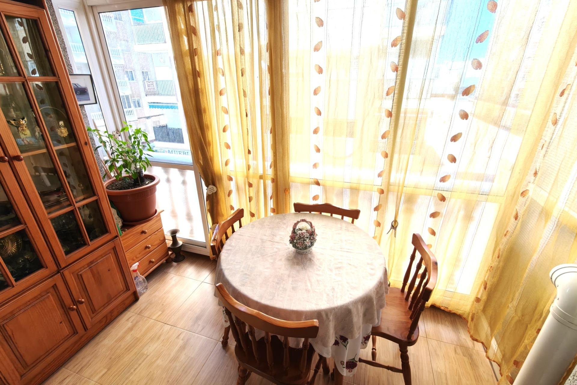 Odsprzedaż - Apartament - Torrevieja - Playa del Cura