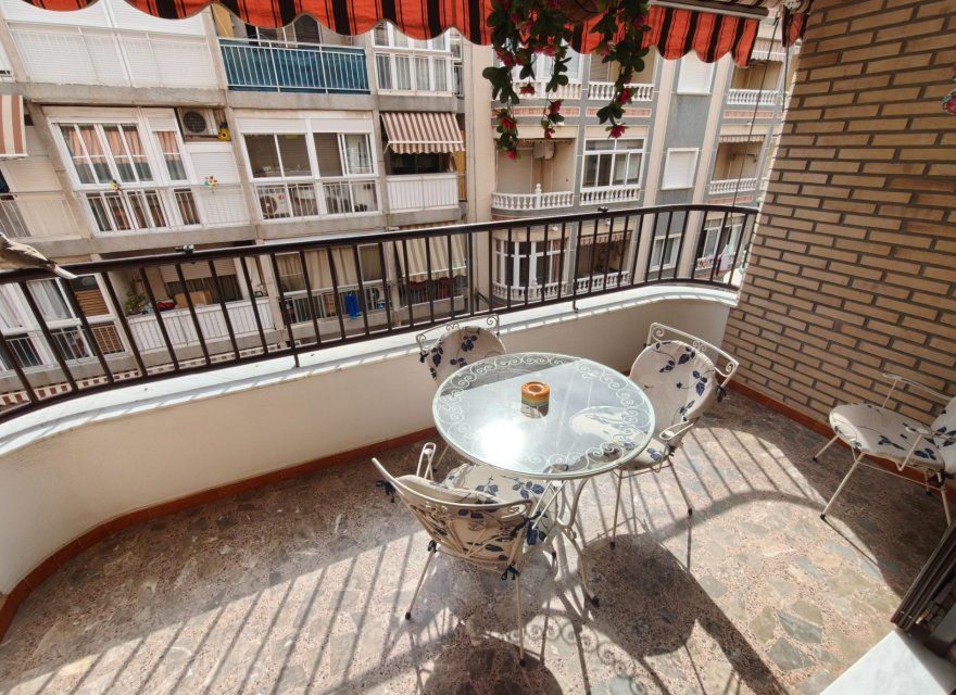 Odsprzedaż - Apartament - Torrevieja - Playa del Cura