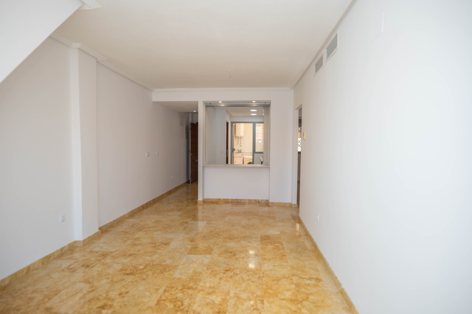 Odsprzedaż - Apartament - Torrevieja - Playa del Cura