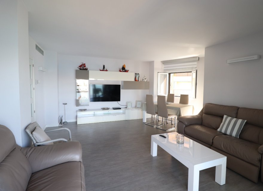 Odsprzedaż - Apartament - Torrevieja - Playa del Cura