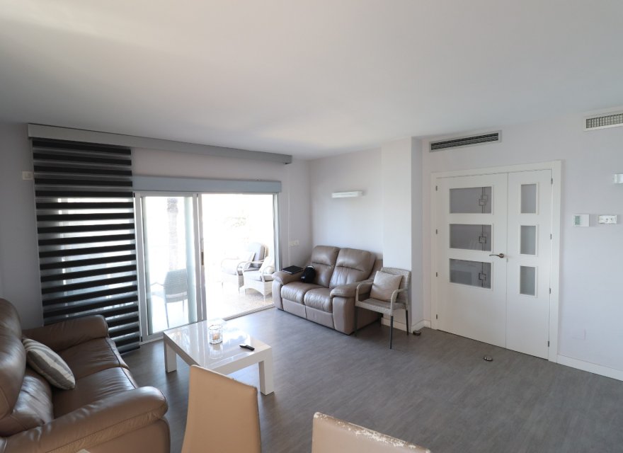 Odsprzedaż - Apartament - Torrevieja - Playa del Cura