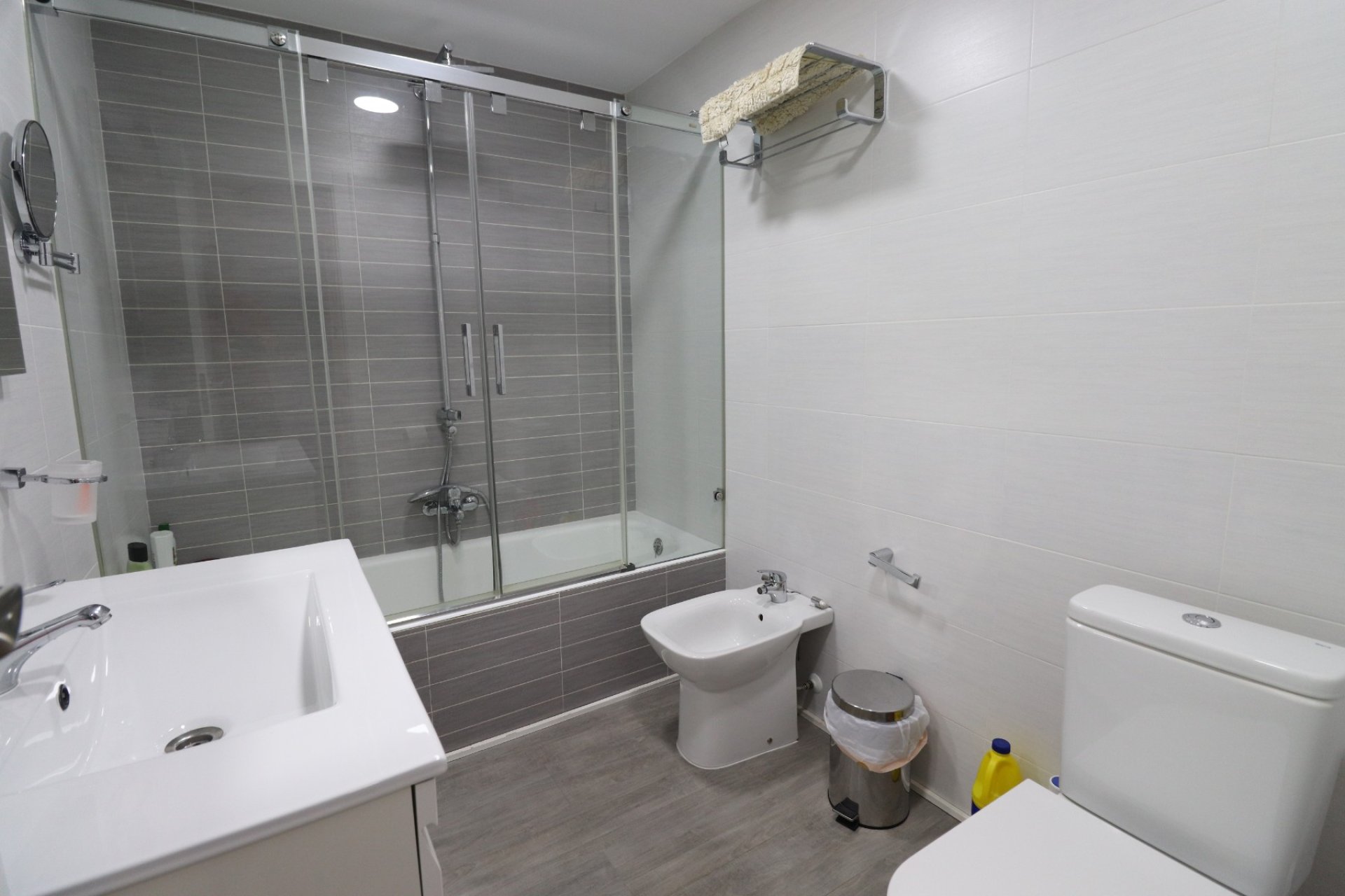 Odsprzedaż - Apartament - Torrevieja - Playa del Cura