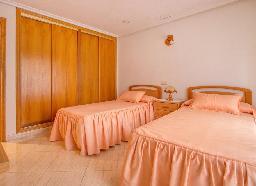 Odsprzedaż - Apartament - Torrevieja - Playa del Cura