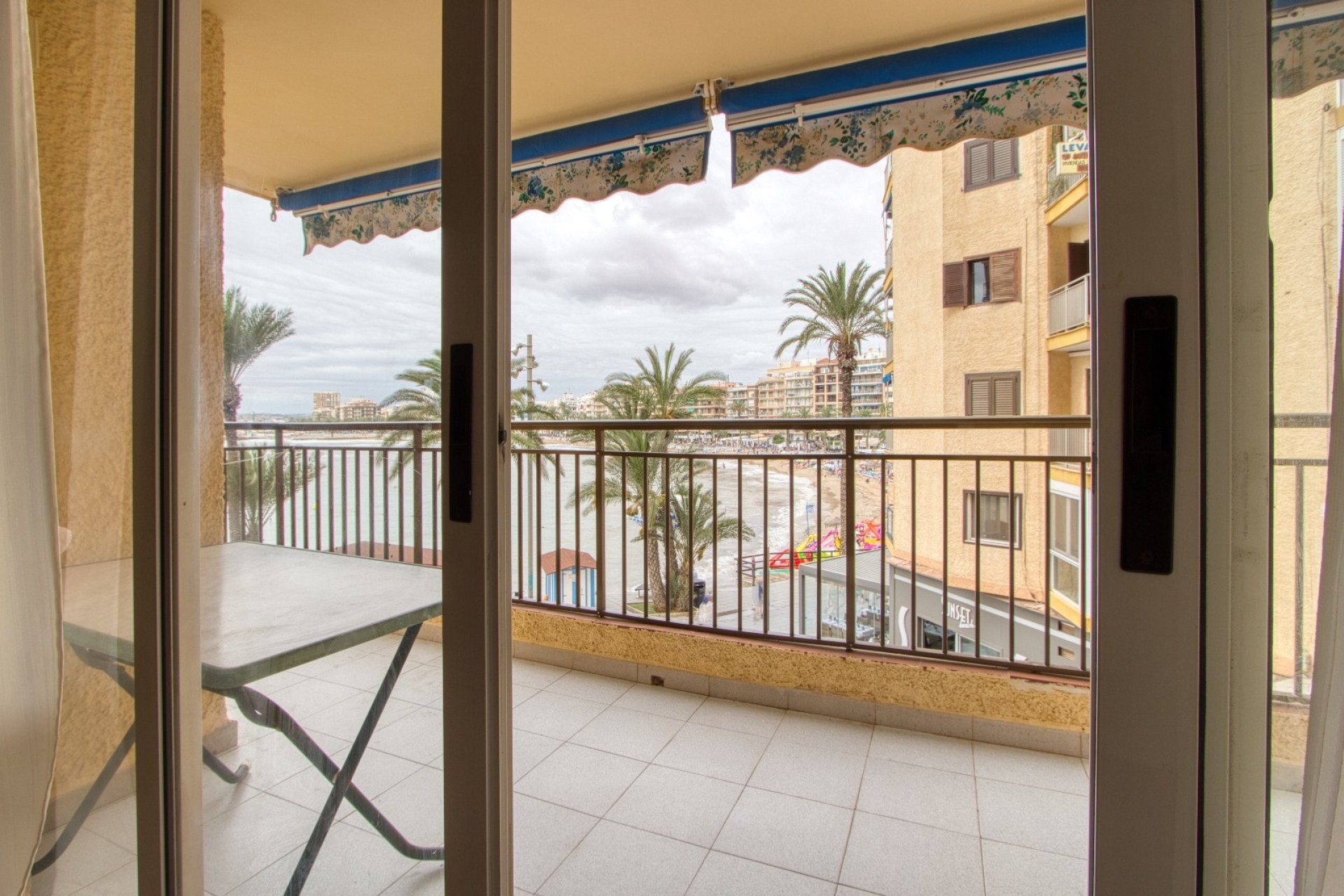 Odsprzedaż - Apartament - Torrevieja - Playa del Cura