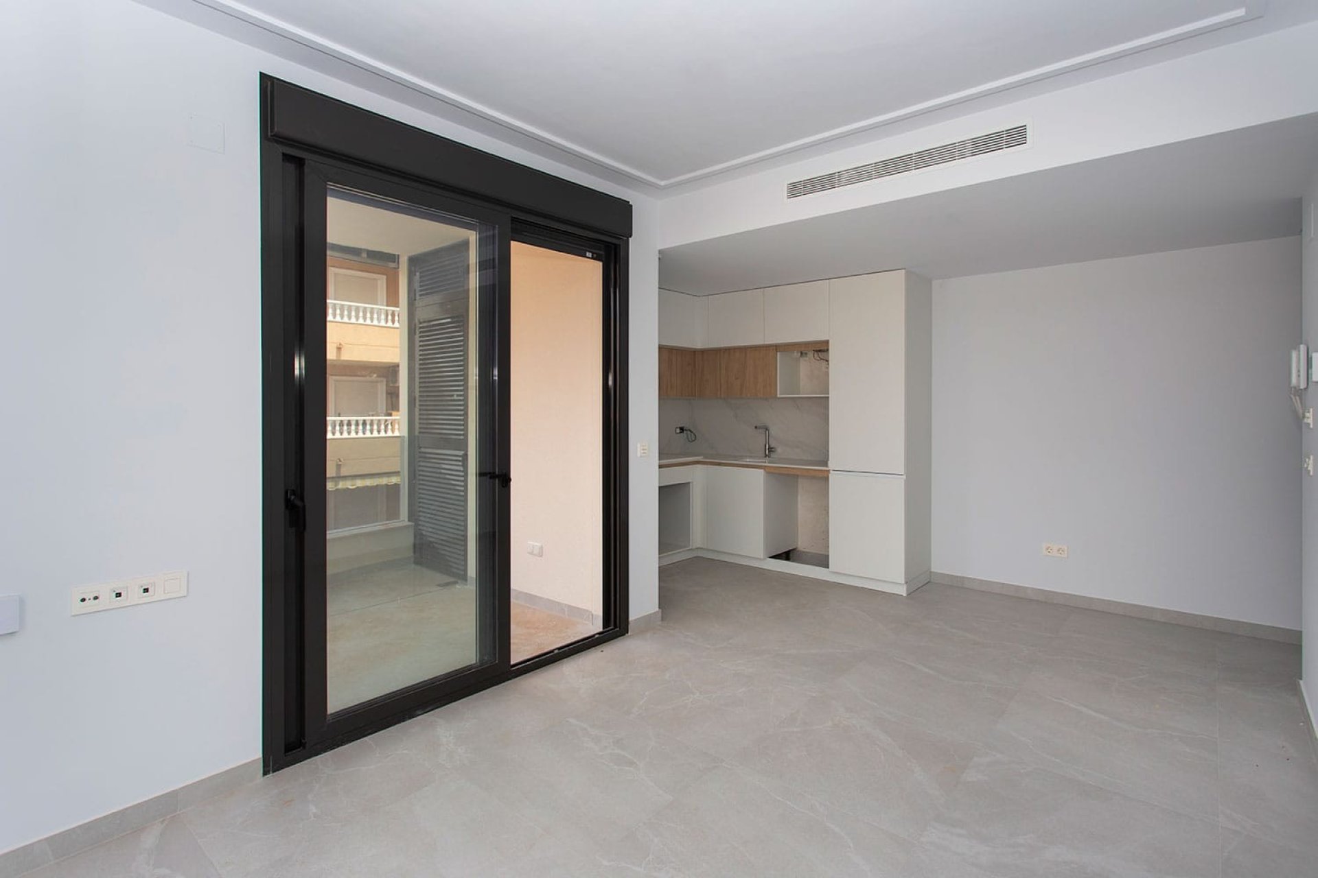 Odsprzedaż - Apartament - Torrevieja - Playa del Cura