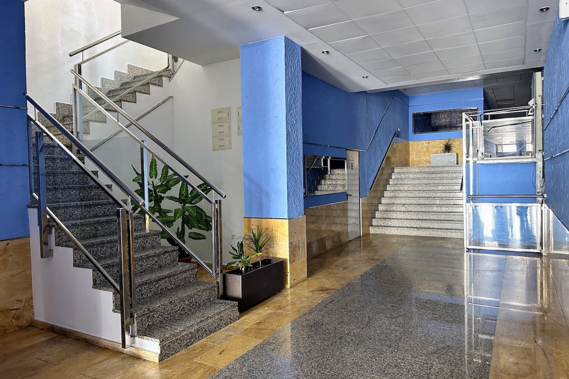 Odsprzedaż - Apartament - Torrevieja - Playa Los Locos