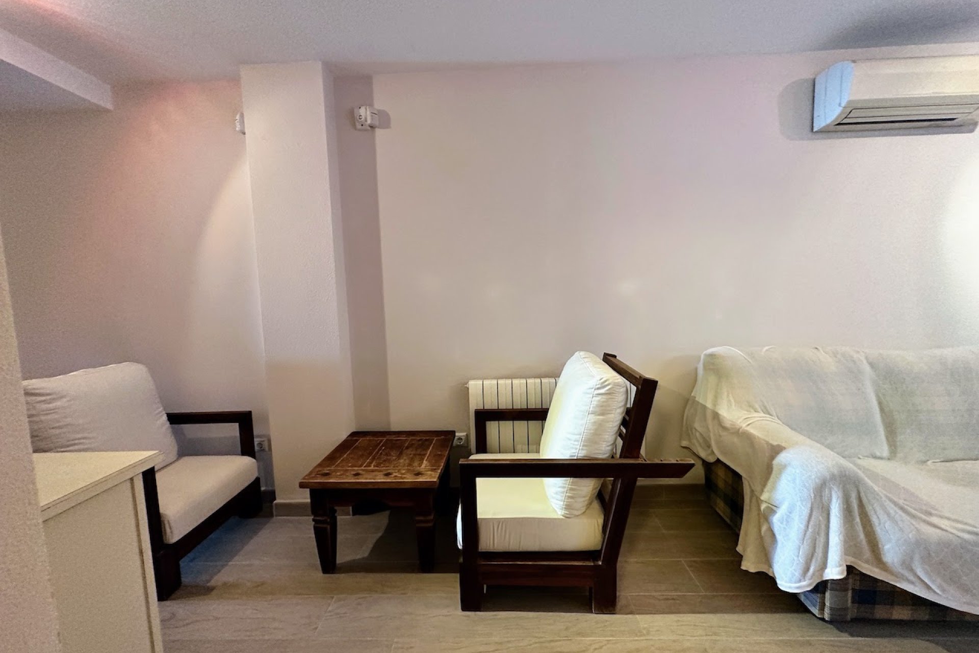 Odsprzedaż - Apartament - Torrevieja - Playa Los Locos