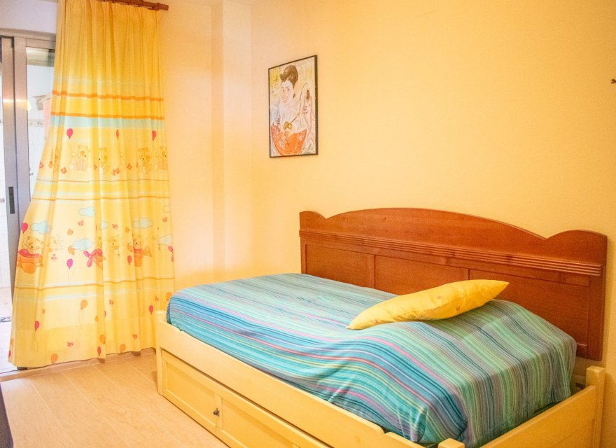 Odsprzedaż - Apartament - Torrevieja - Playa Los Locos