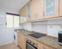 Odsprzedaż - Apartament - Torrevieja - Puerto Deportivo