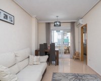 Odsprzedaż - Apartament - Torrevieja - Puerto Deportivo