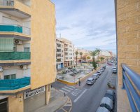 Odsprzedaż - Apartament - Torrevieja - Puerto Deportivo