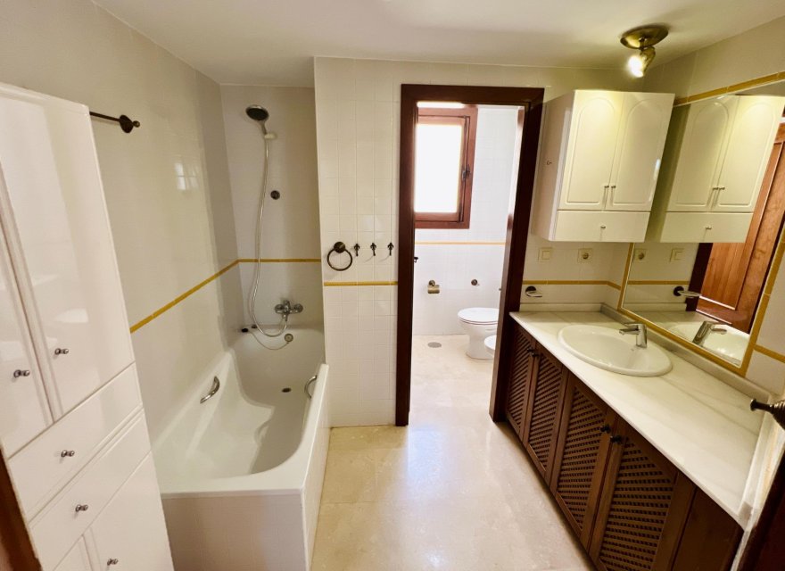 Odsprzedaż - Apartament - Torrevieja - Punta Prima