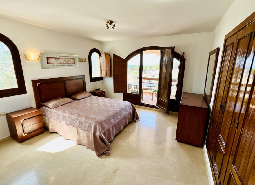 Odsprzedaż - Apartament - Torrevieja - Punta Prima