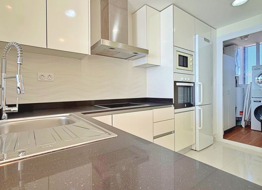 Odsprzedaż - Apartament - Torrevieja - Punta Prima