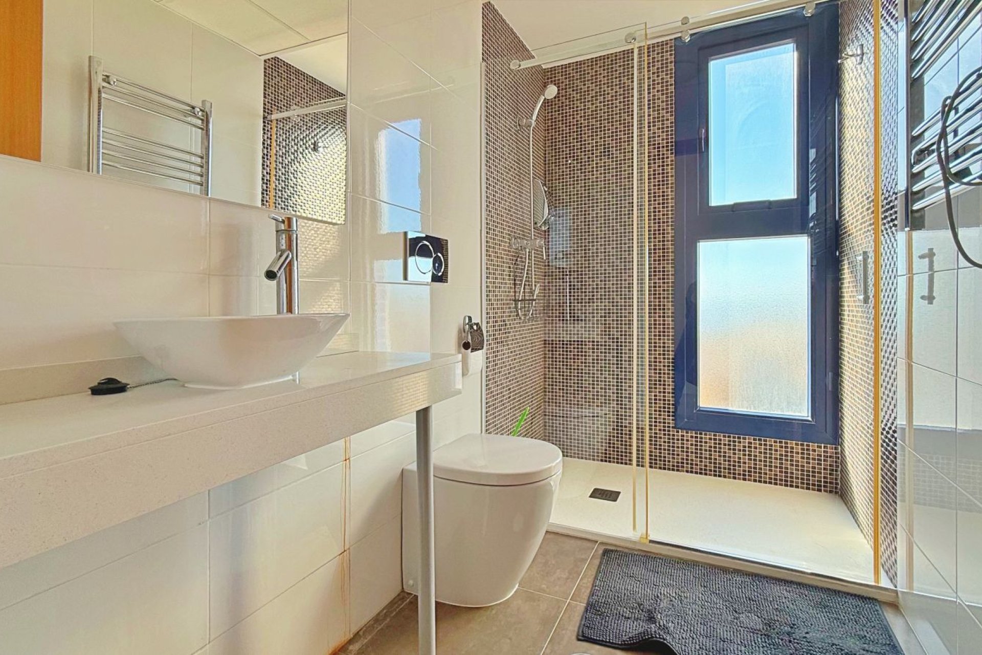 Odsprzedaż - Apartament - Torrevieja - Punta Prima