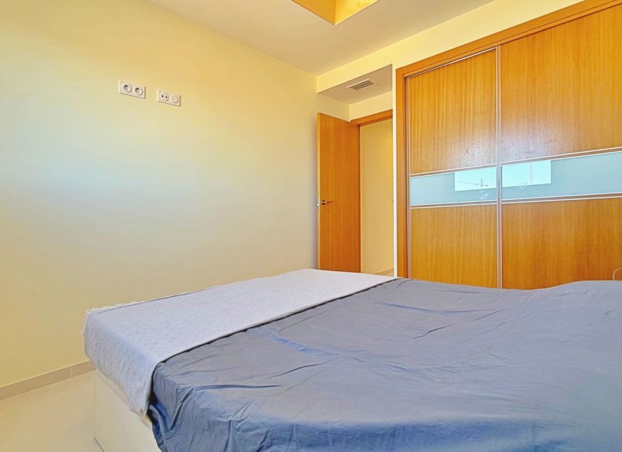 Odsprzedaż - Apartament - Torrevieja - Punta Prima