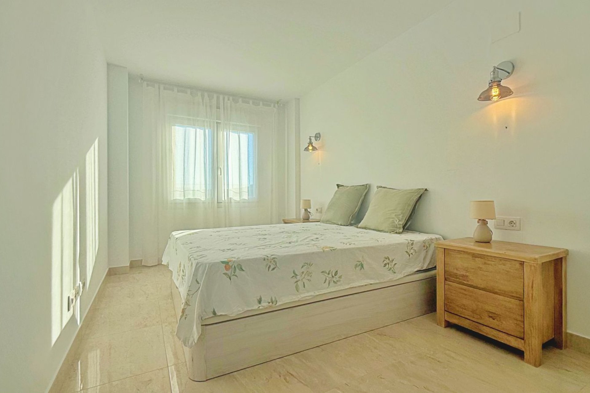 Odsprzedaż - Apartament - Torrevieja - Punta Prima