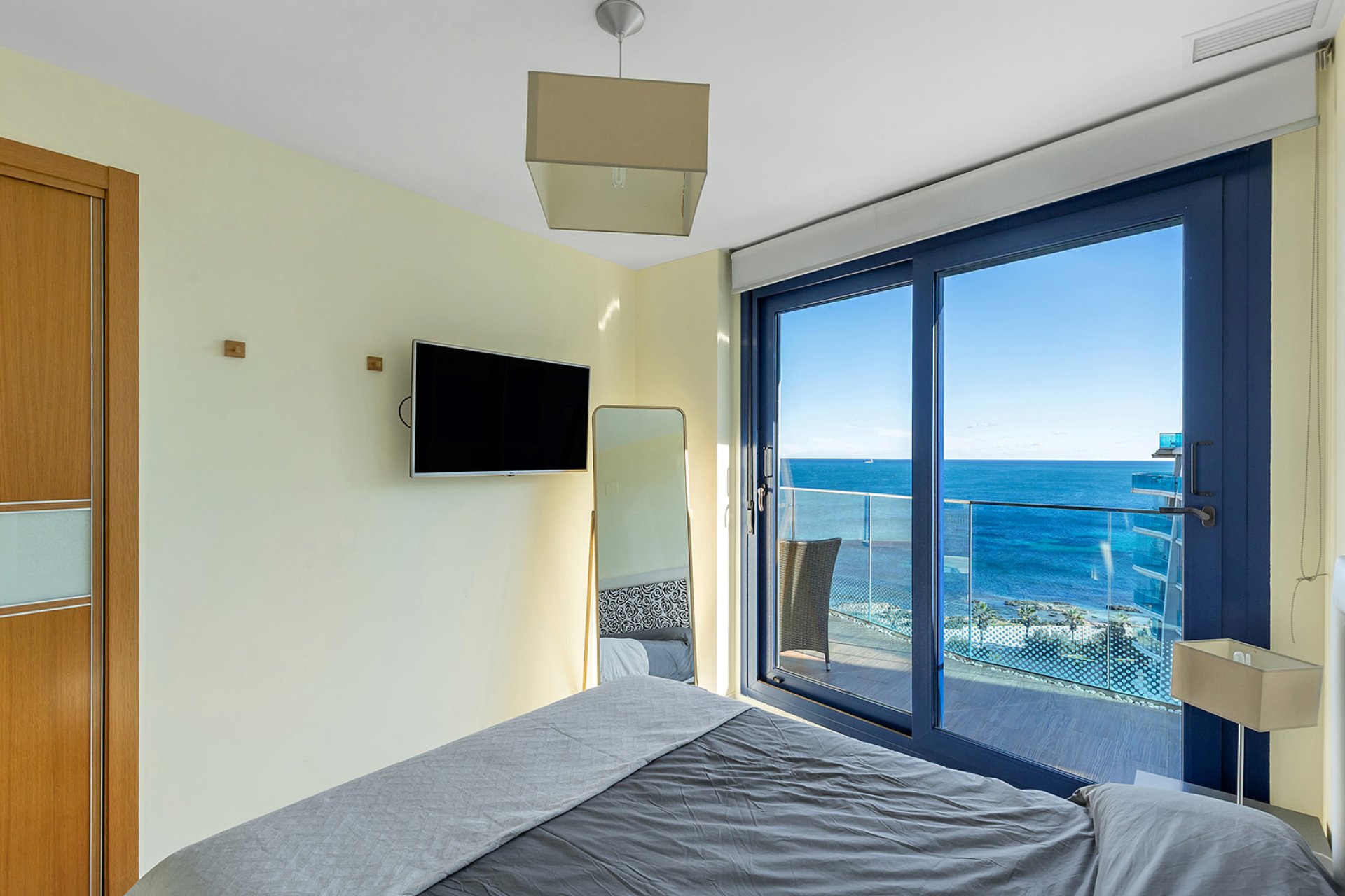 Odsprzedaż - Apartament - Torrevieja - Punta Prima