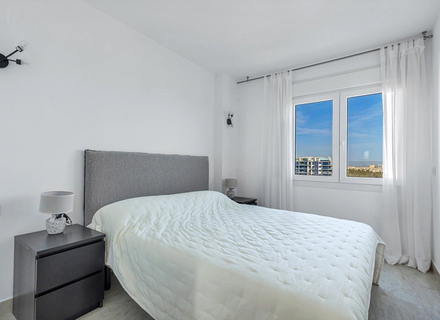 Odsprzedaż - Apartament - Torrevieja - Punta Prima