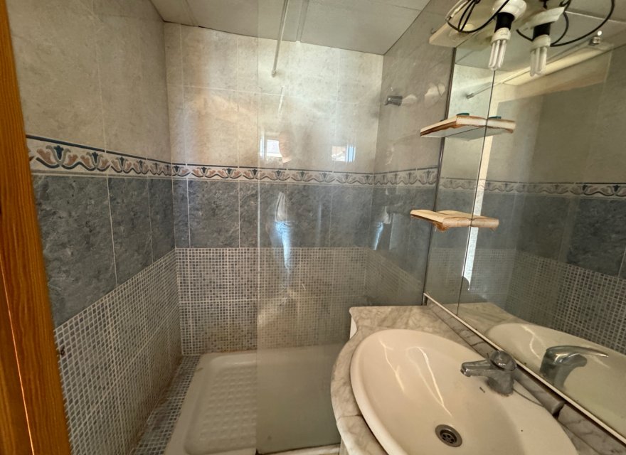 Odsprzedaż - Apartament - Torrevieja - Punta Prima