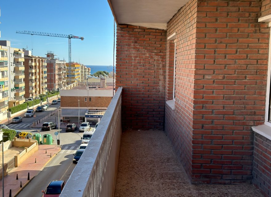 Odsprzedaż - Apartament - Torrevieja - Punta Prima