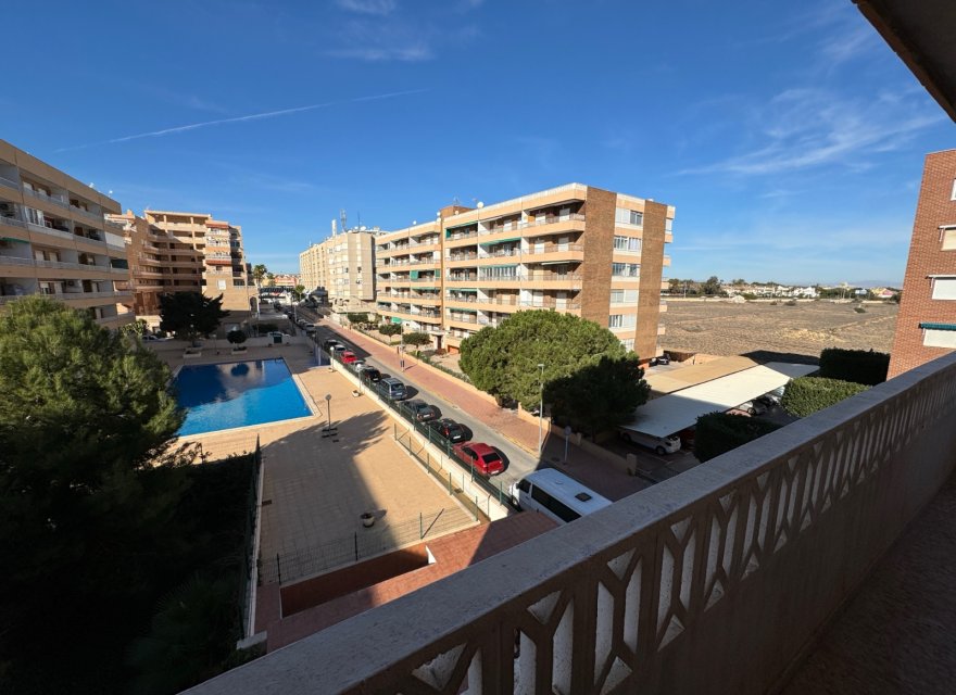 Odsprzedaż - Apartament - Torrevieja - Punta Prima