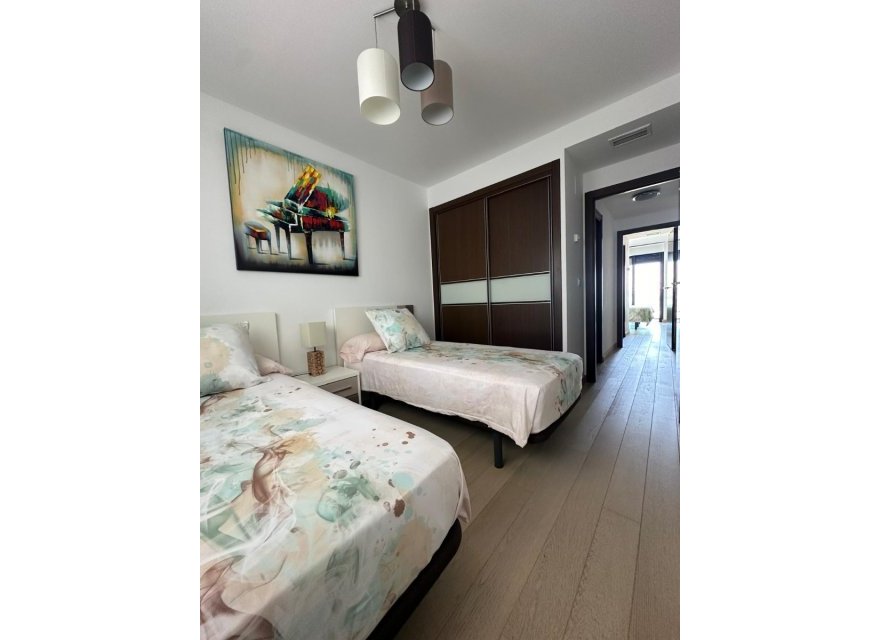 Odsprzedaż - Apartament - Torrevieja - Punta Prima