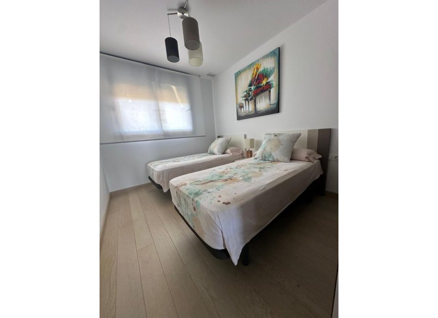 Odsprzedaż - Apartament - Torrevieja - Punta Prima