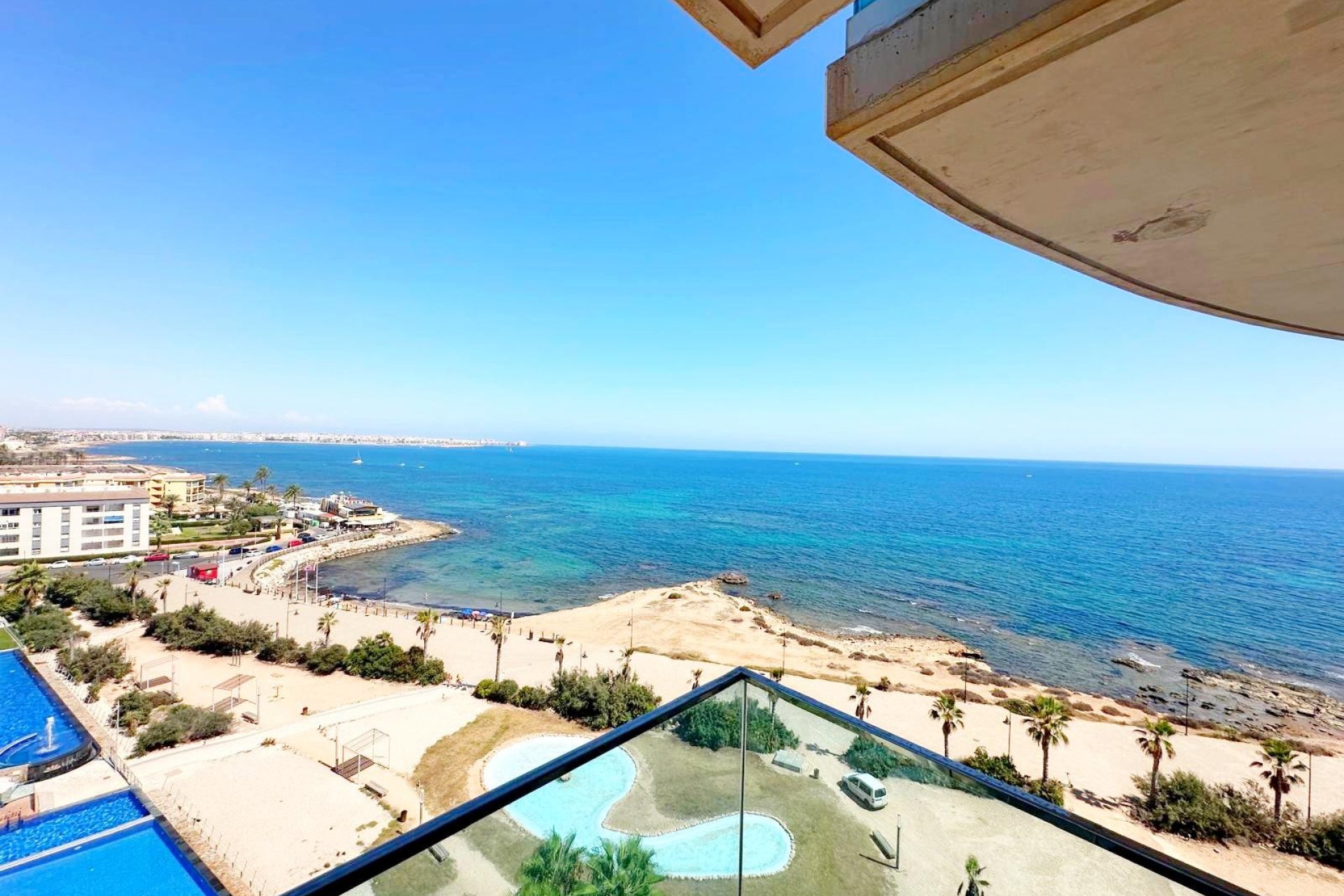 Odsprzedaż - Apartament - Torrevieja - Punta Prima