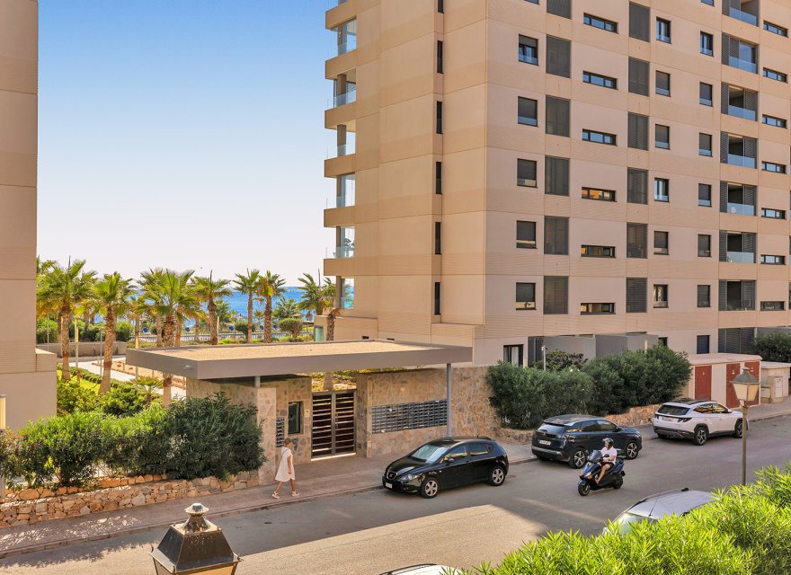 Odsprzedaż - Apartament - Torrevieja - Punta Prima