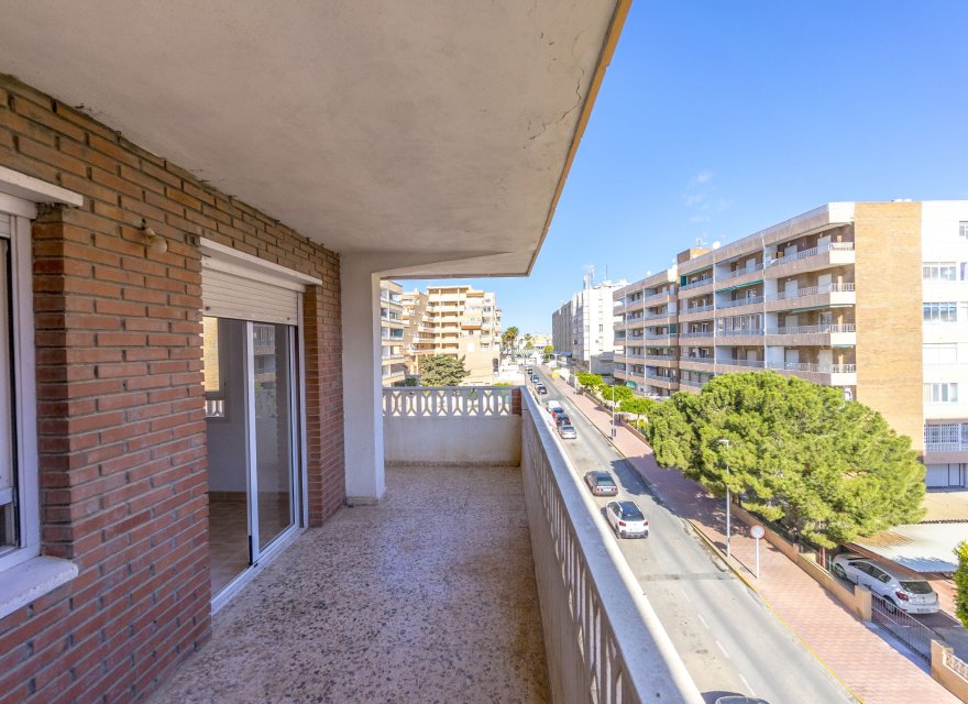 Odsprzedaż - Apartament - Torrevieja - Punta Prima